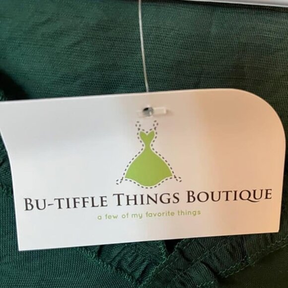 Dress - Picture 4 of 4